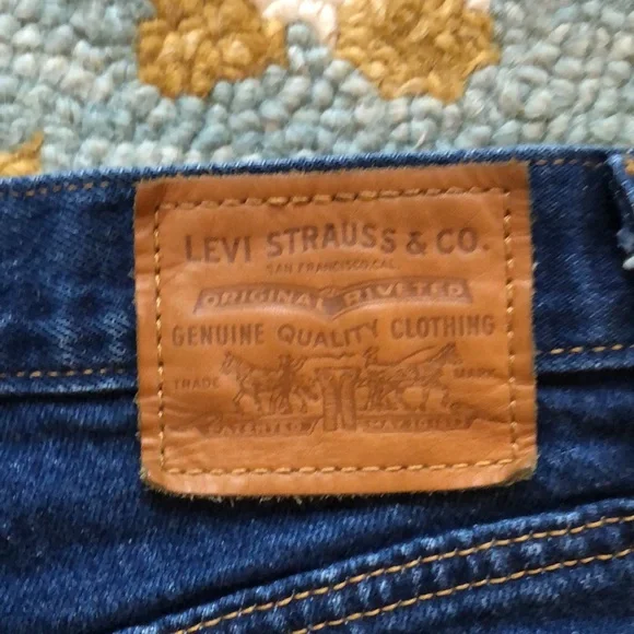 Levi’s Premium Wedgie Women’s Denim Jeans - Picture 6 of 11